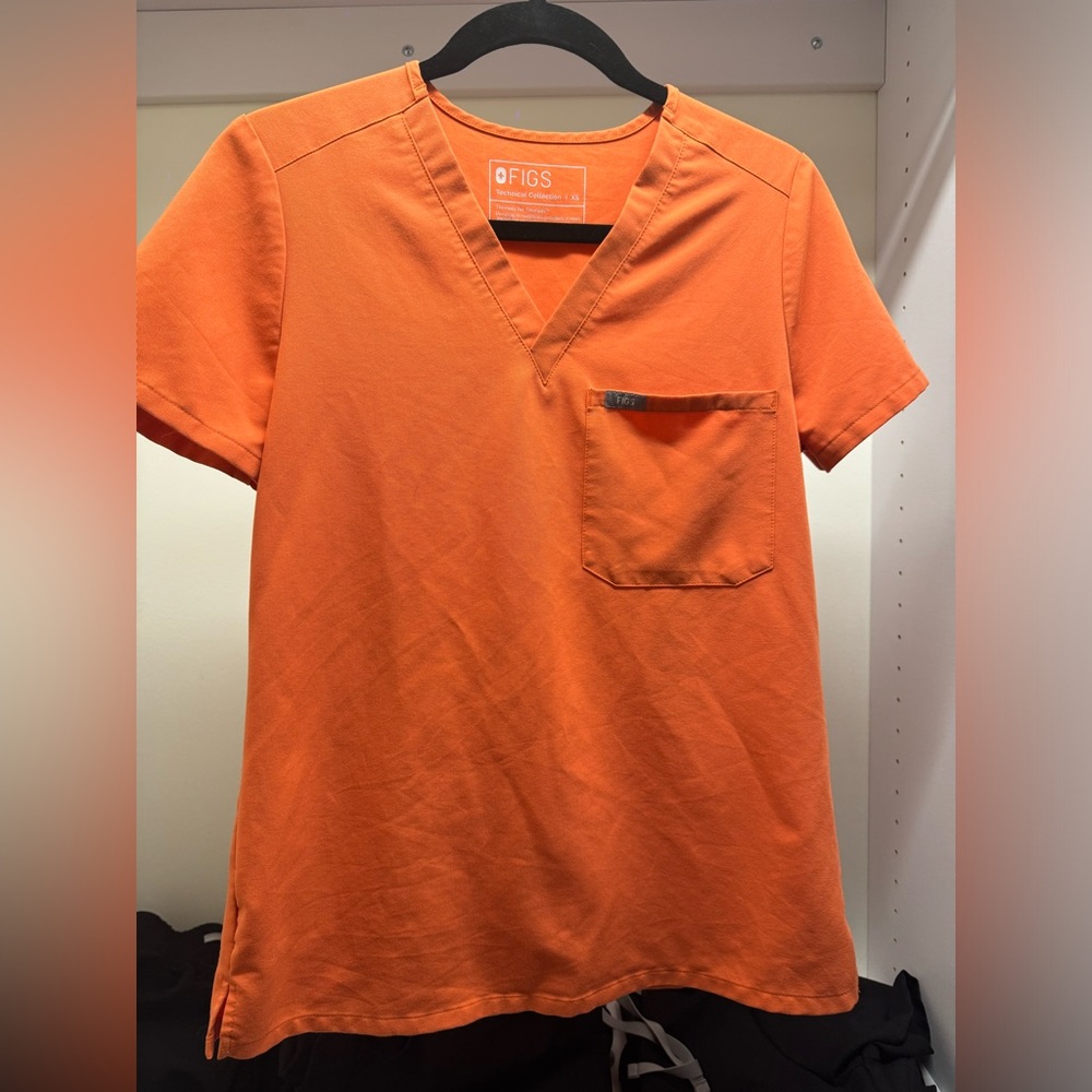 Figs Sunset Orange Scrub Top